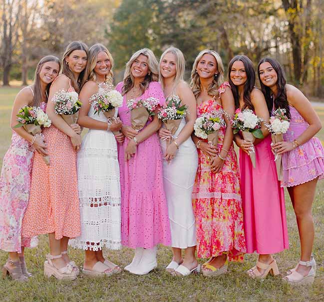 Jackie Reading with sorority sisters 