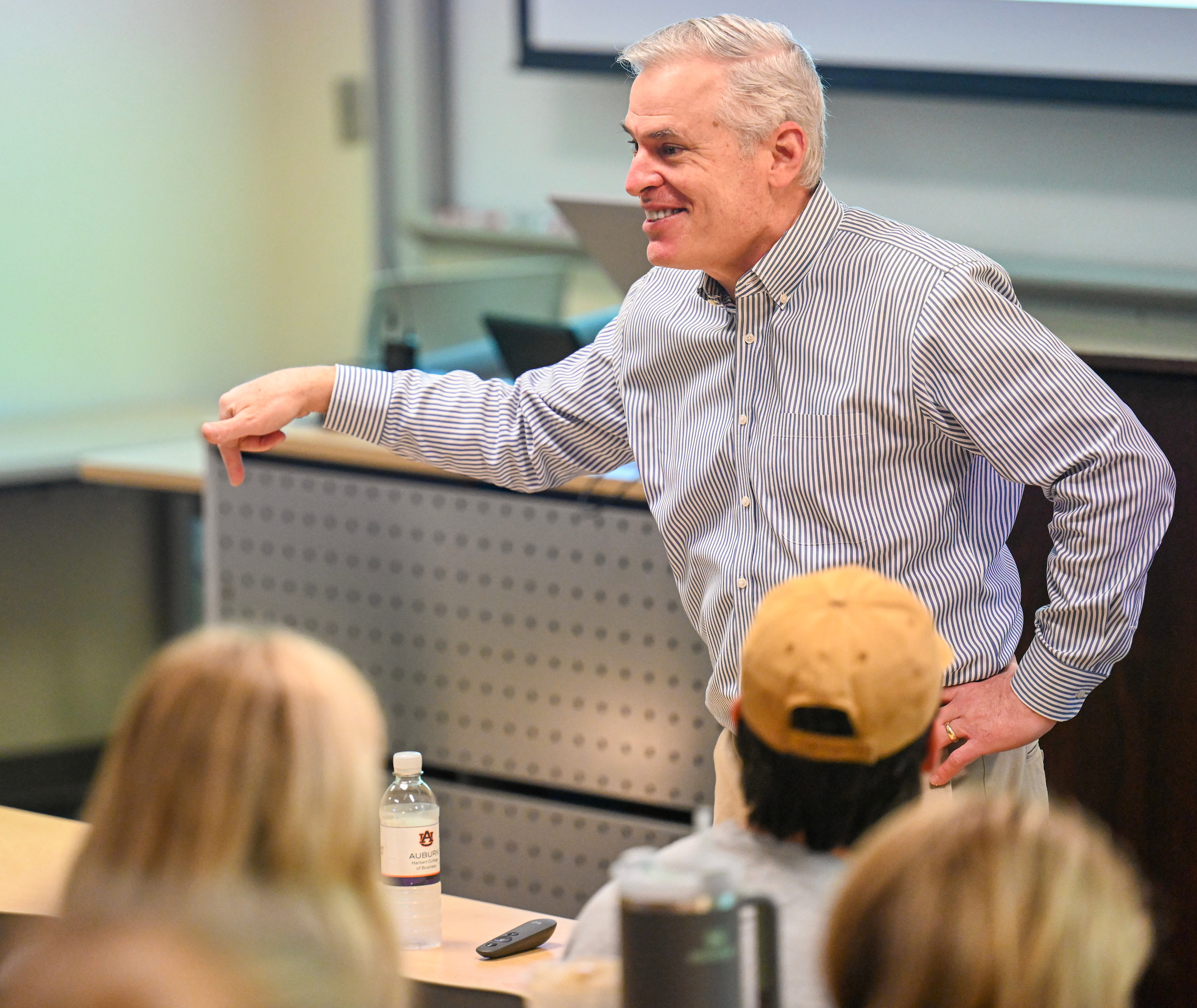 Pat Lencioni talk to students