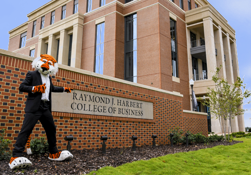 Tour Harbert College of Business