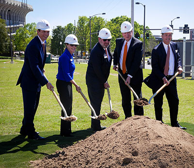 2017 New Business Building Groundbreaking Ceremony